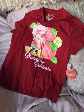 Strewberry Shortcake Graphic Tee